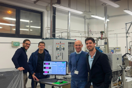 IRIS visits UNIPI to collaborate on CEM WAVE project